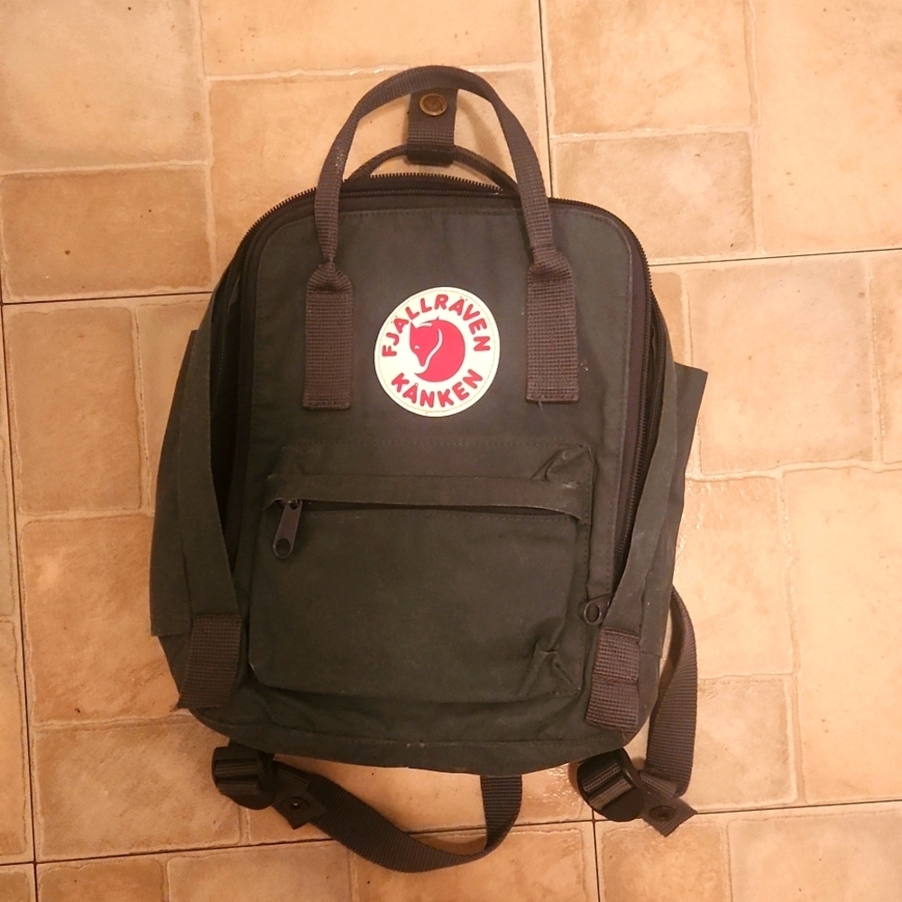 Fjallraven Kanken Bag